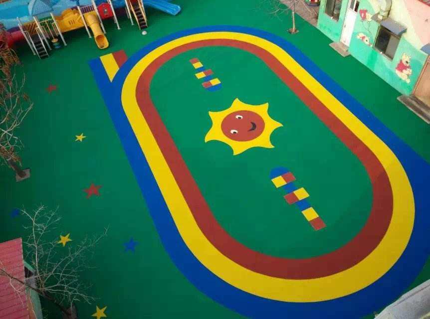 幼兒園跑道