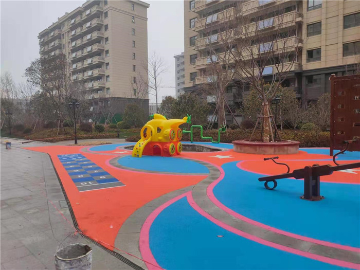 山東棗莊水發(fā)小區(qū)公園案例